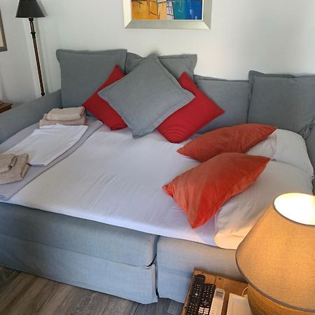 Anemomilos Jacuzzi Suite Corfu  Eksteriør billede