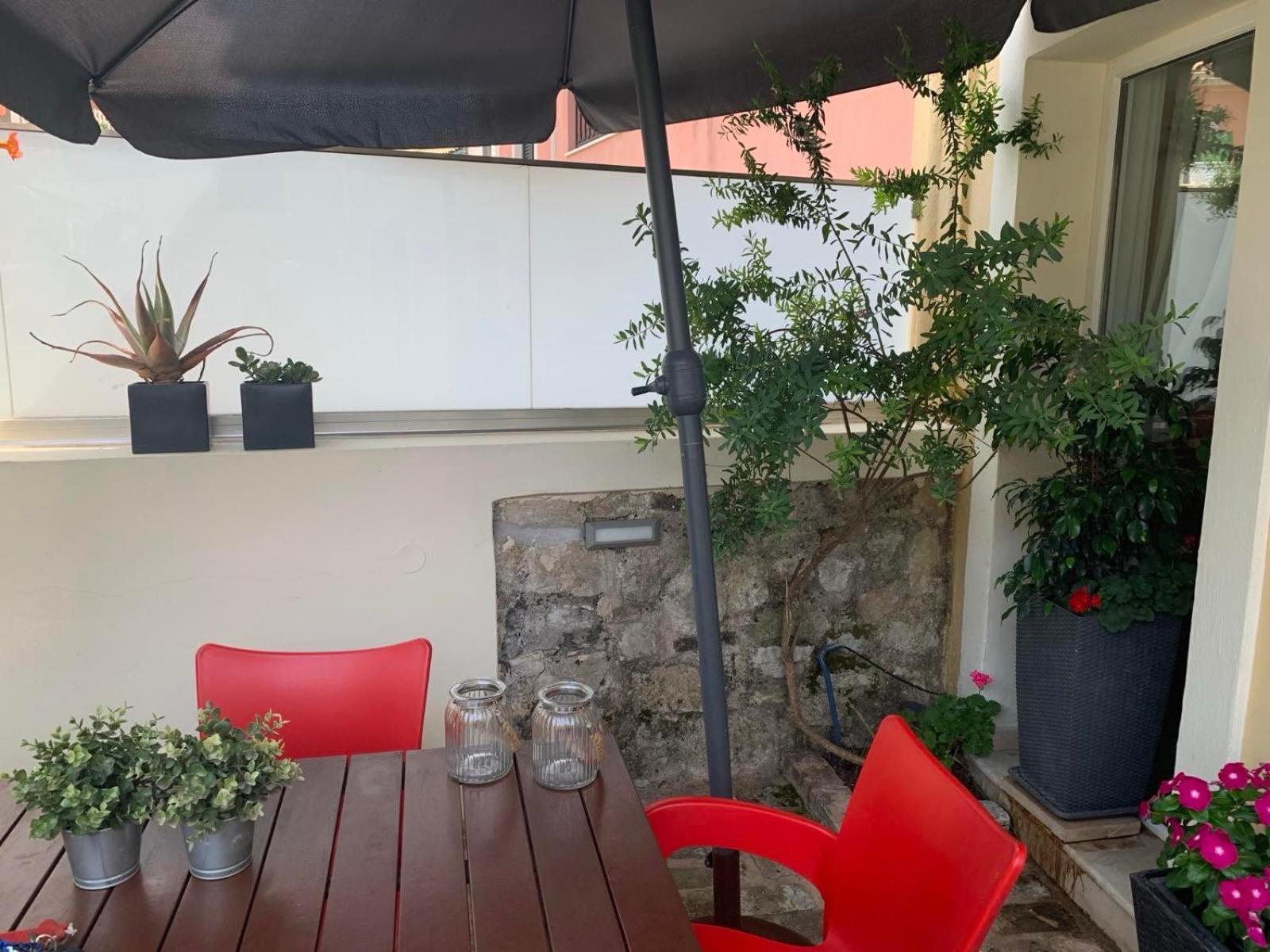 Anemomilos Jacuzzi Suite Corfu  Eksteriør billede