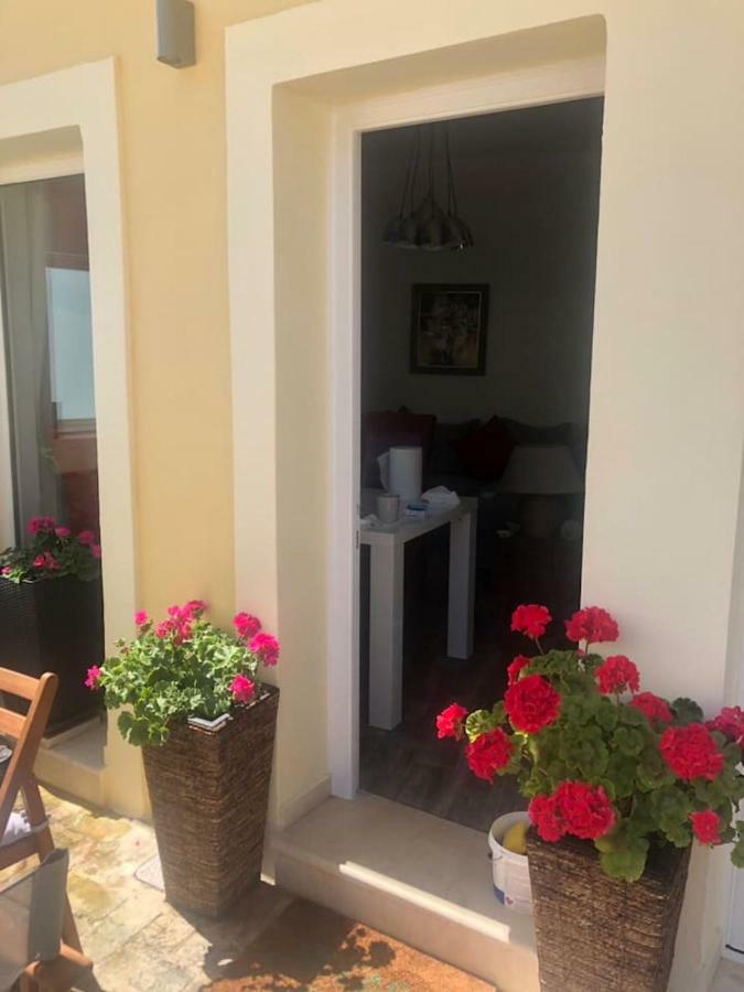 Anemomilos Jacuzzi Suite Corfu  Eksteriør billede