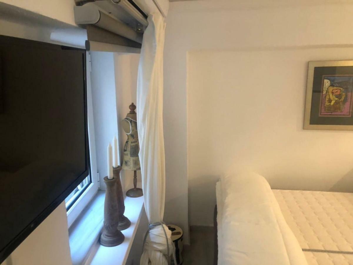 Anemomilos Jacuzzi Suite Corfu  Eksteriør billede