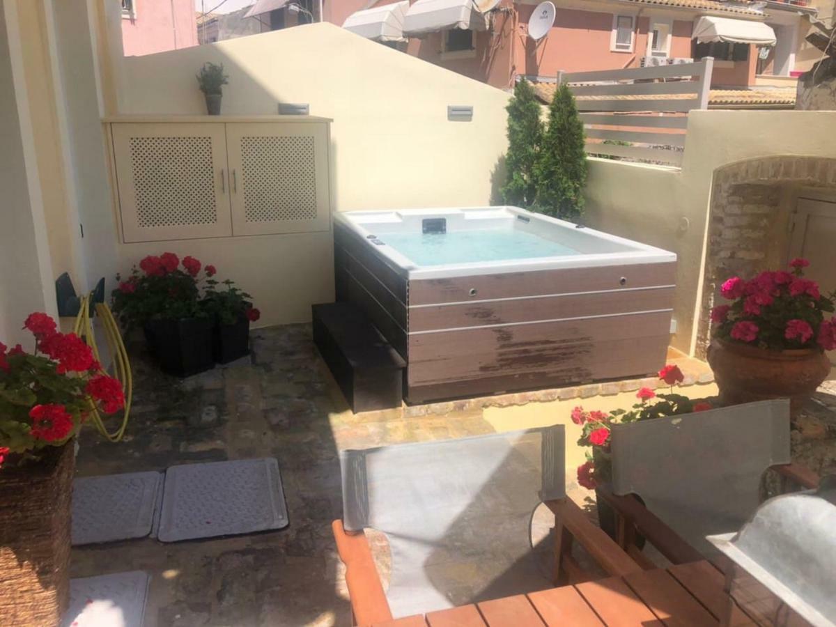 Anemomilos Jacuzzi Suite Corfu  Eksteriør billede