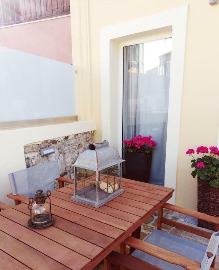 Anemomilos Jacuzzi Suite Corfu  Eksteriør billede